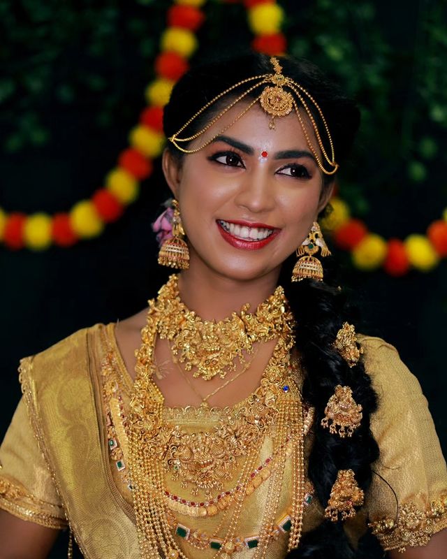 Glass Skin Hindu Bride Makeup-Tuticorin